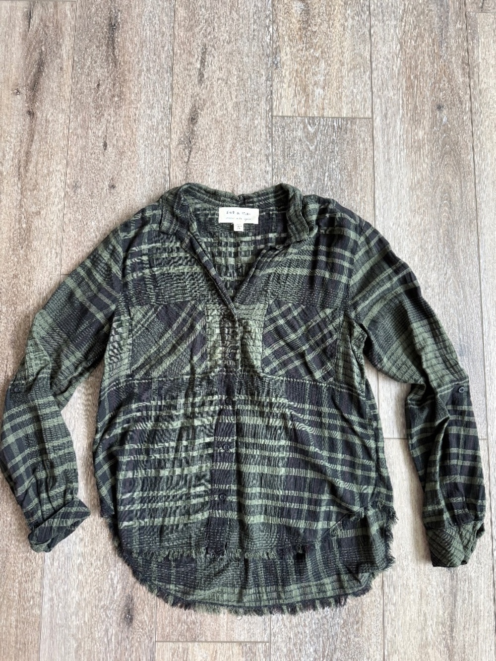 Cloth and Stone button up